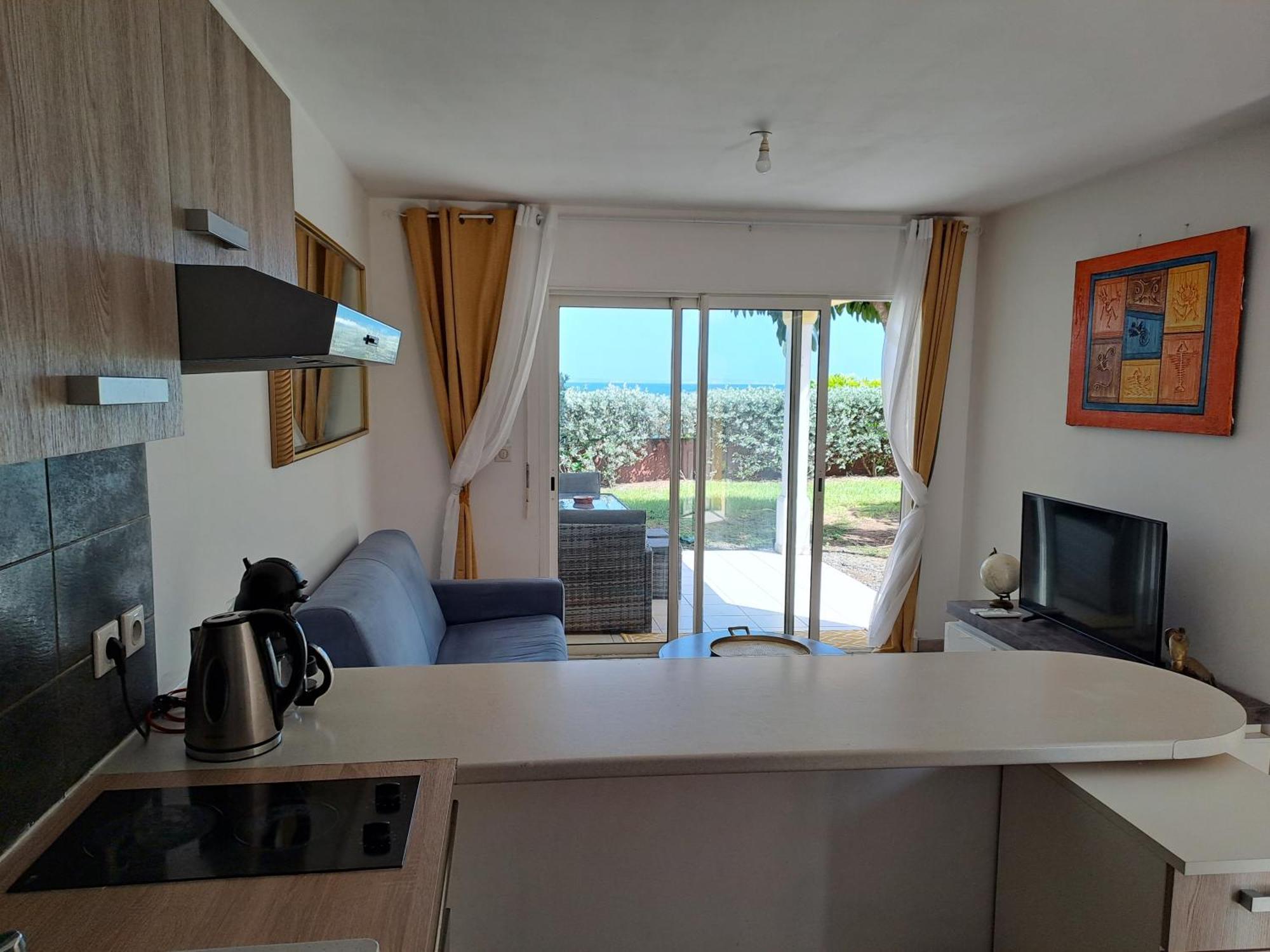 Rdc Appartement En Bord De Mer Au Son Des Vagues Le Moule Exterior photo